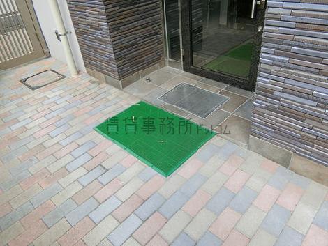 正面玄関