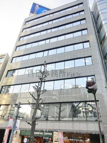 落ち着きのある外観です。