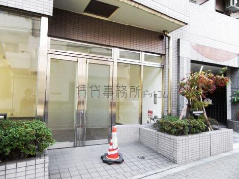 正面玄関