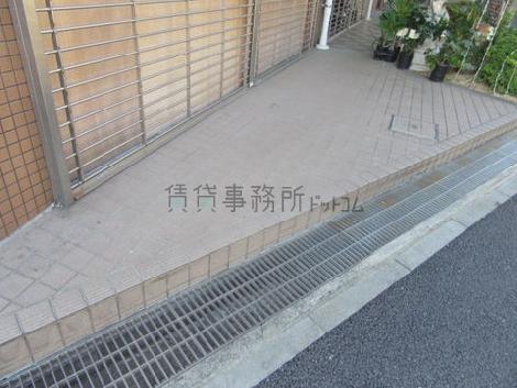 正面玄関
