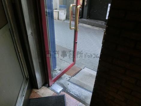 正面玄関