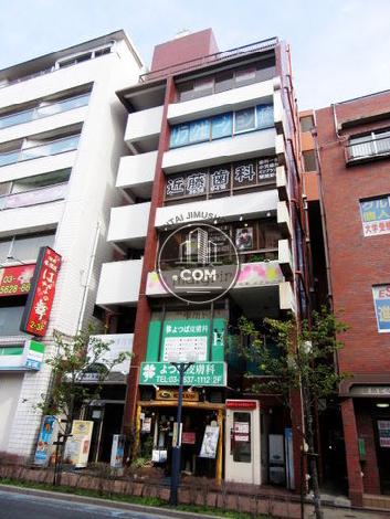 平井イスズビルの外観写真
