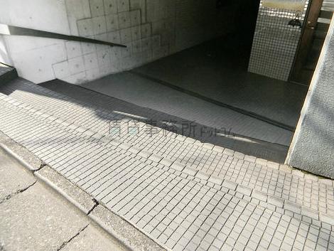 正面玄関