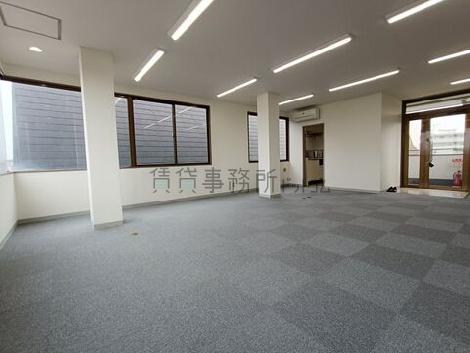 大沢新町ビルの室内