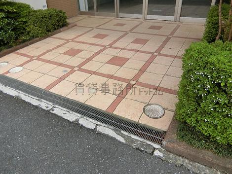 正面玄関