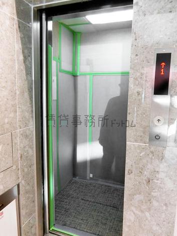エレベーター