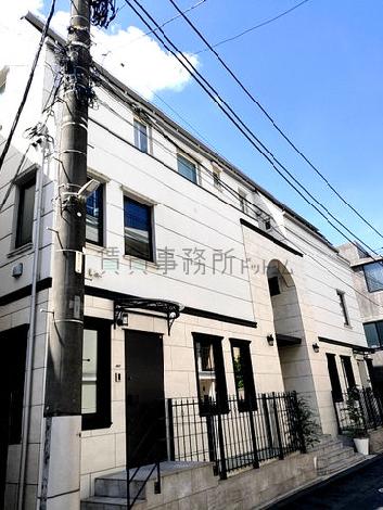 有栖川プレイスの外観写真