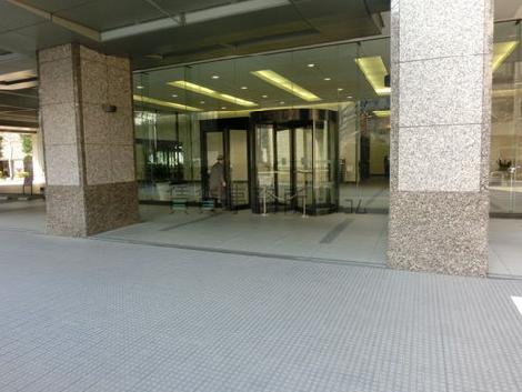正面玄関
