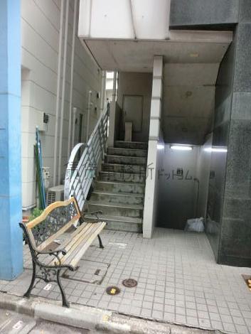 外階段の様子です