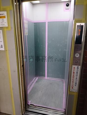 エレベーター