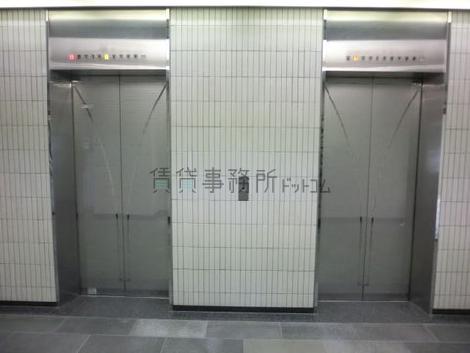 エレベーター