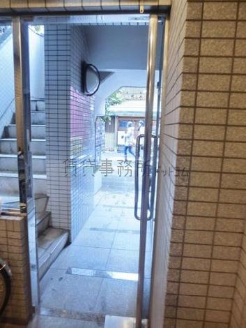 玄関内からの見え方