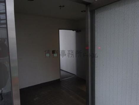 正面玄関