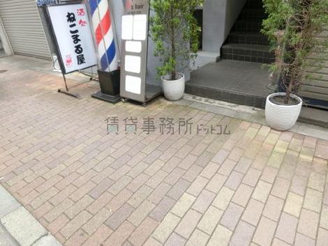 正面玄関