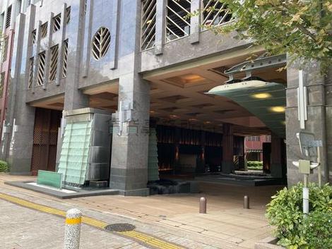 正面玄関
