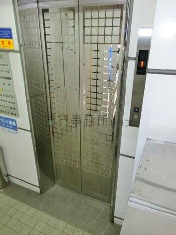 エレベーター