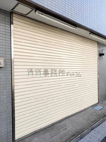 正面玄関