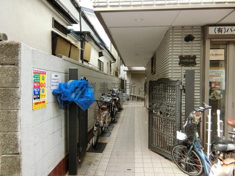 正面玄関