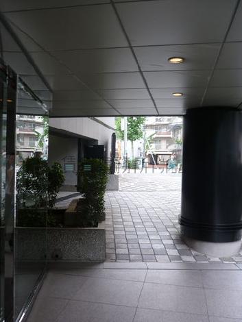 正面玄関