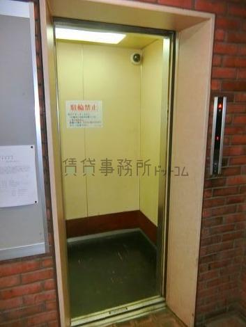 エレベーター