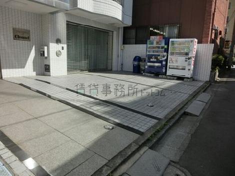 正面玄関