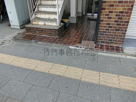 正面玄関