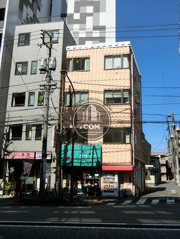 吉岡ビルの外観写真