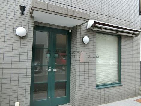 正面玄関