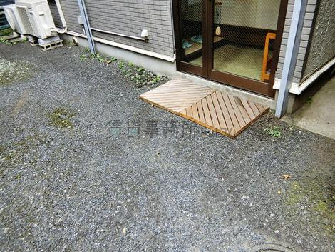 正面玄関