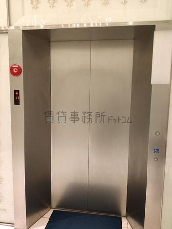 エレベーター