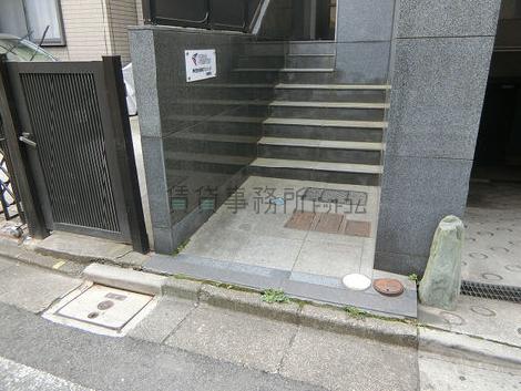 正面玄関