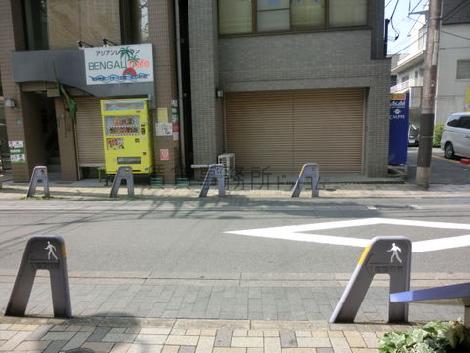 正面玄関前