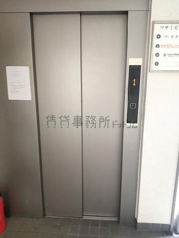 エレベーター