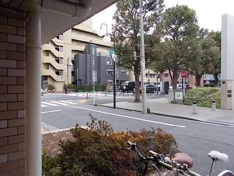 正面玄関