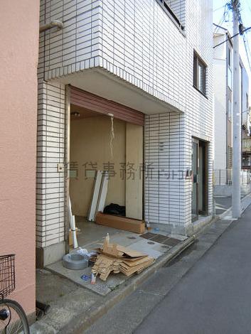正面玄関