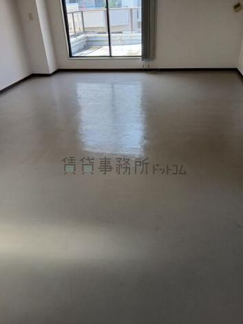イシイビルの室内
