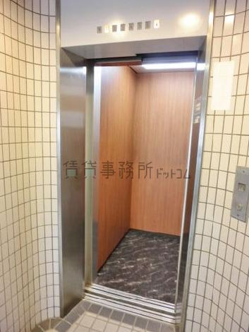 エレベーター