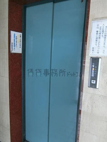 エレベーター