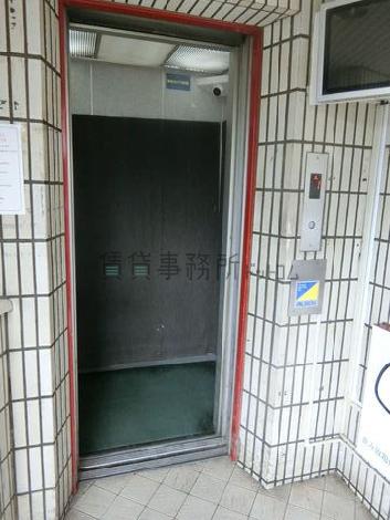 エレベーター