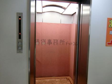 エレベーター