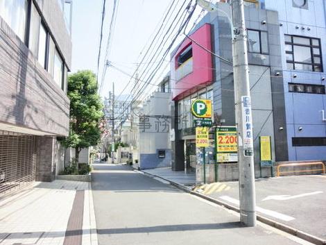 閑静な通りです