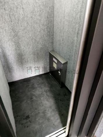 エレベーター中