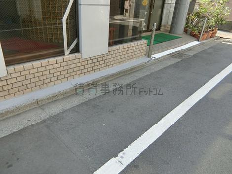 正面玄関