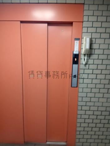 エレベーター