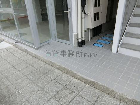 正面玄関