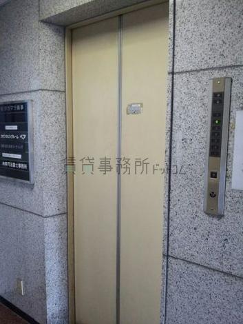 エレベーター