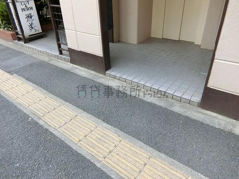 正面玄関