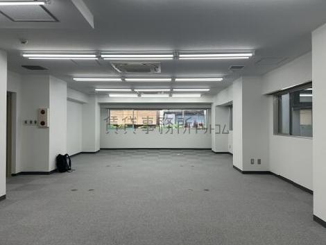 第四松坂ビルの室内