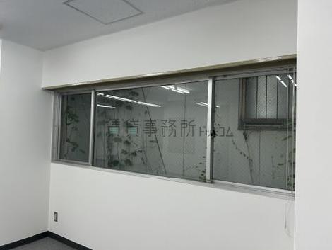 第四松坂ビルの室内