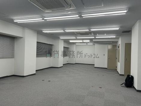 第四松坂ビルの室内